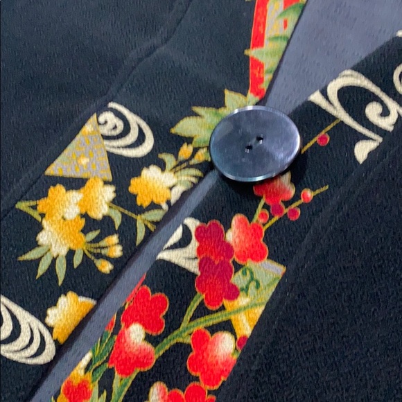 Soft Surroundings Floral Kimono Sleeve Jacket - Picture 3 of 9